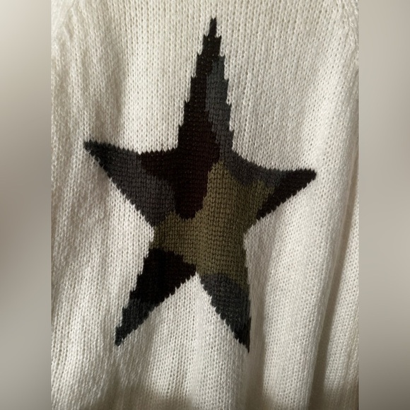 WOODEN SHIPS Camo Star Crewneck White Relaxed
Sweater S/M Raglan Sleeve Pullover - Picture 4 of 10